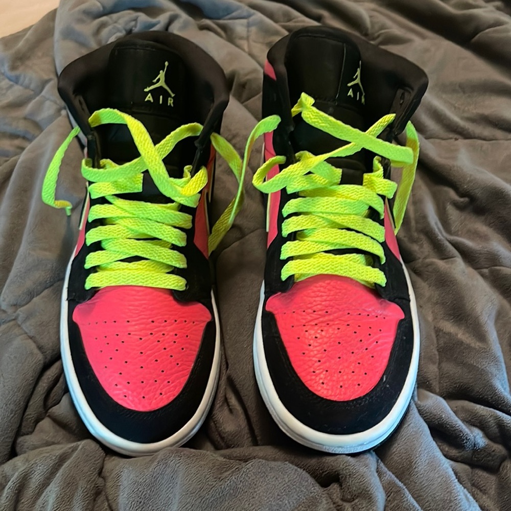 Nike Jordan 1 Mid Hot Punch/Neon Yellow